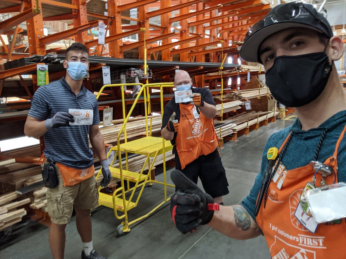 Samuel Jackson (@depotsamiam) on Twitter photo ๐จ๐ฃSAFETY-MATTERS-MONDAY๐ฃ๐จ Caught Kellen and Ray helping a customer safely load up their composite decking in lumber. Great work fellas keep it up ๐๐ #4738family #infocus #4safetyssake <a href="/SandraDensem/">Sandra Densem</a> <a href="/TamaraRoden/">Tamara Roden</a> <a href="/JohnAguon4/">John Aguon</a> ๐จ๐ฃSAFETY-MATTERS-MONDAY๐ฃ๐จ Caught Kellen and Ray helping a customer safely load up their composite decking in lumber. Great work fellas keep it up ๐๐ #4738family #infocus #4safetyssake <a href="/SandraDensem/">Sandra Densem</a> <a href="/TamaraRoden/">Tamara Roden</a> <a href="/JohnAguon4/">John Aguon</a>