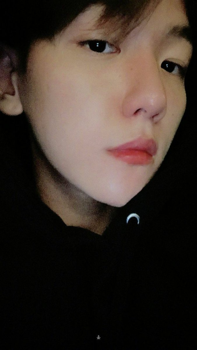 Sooksuhcoffe's tweet photo. #EXOLSelcaDay
Ñ ficou aquelas coisa mas tá bom https://t.co/7gw4hhIC7H