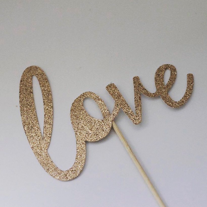 tinyclosetcraft's tweet photo. Never give up on the things that make you smile! 
#love #cake #cakedecorating #cake #caketopper #caketoppers https://t.co/zeMSp8LVZX