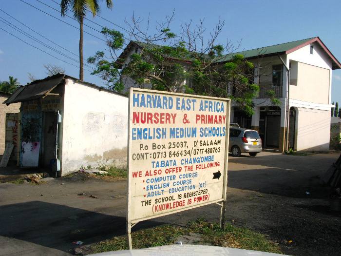 Udadisi's tweet photo. Twin argument from those who have advocated for #Kiswahili as a Mediuam/Language of Instruction(#LOI),such as Martha Qorro,@MabalaMakengeza,@rakeshrajani @jeneralionline+@lwaitama1:

1. Teach English properly as a language/subject.
2. No language proficiency,no content/substance. https://t.co/NAGZtbz4R9