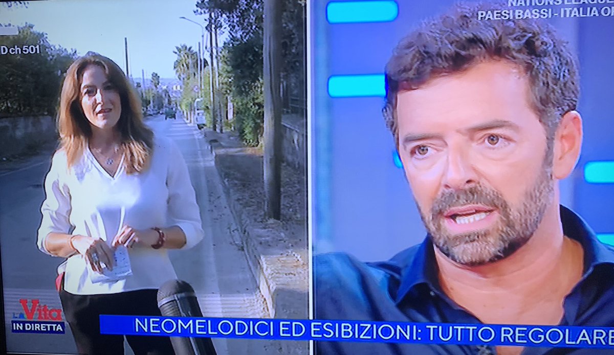 fedefresa's tweet photo. Che bello finalmente in onda c’è #AlbertoMatano ❤️ grande persona, gentiluomo vero, professionalità e grinta da vendere @vitaindiretta @RaiUno @albmatano #lavitaindiretta https://t.co/jPXq6602DK
