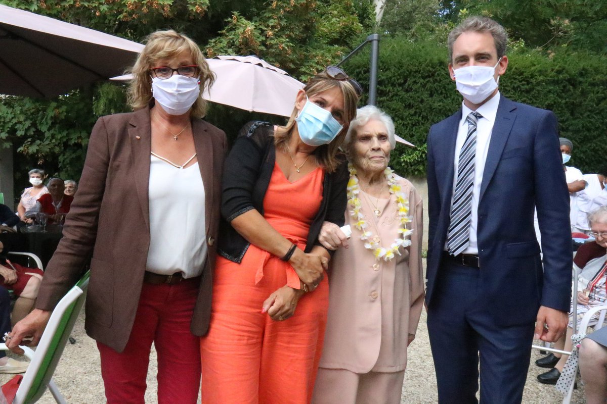 Conflans Hashtag On Twitter