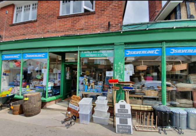 HaslemereFB's tweet photo. Many independent shops have got behind the scheme,  with Trolley Tuesday donations boxes at the front of their shops every week. These include: @HaslemerePetCo AKA @haslemerepets &amp; R Miles the Hardware Store in West Street. In Wey Hill -  Premium Stores &amp; The Natural Apothecary https://t.co/hc8rsaidLi