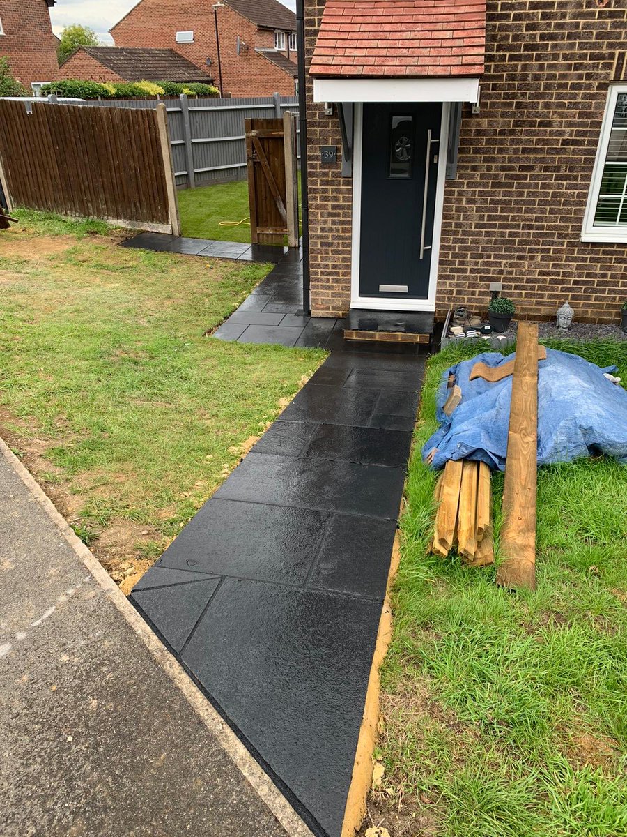 Formacdriveways's tweet photo. Small patio completed  in @TalaseyGroup black limestone, another happy customer! On to the next one. #thebusiness https://t.co/A5B3qRGSG0