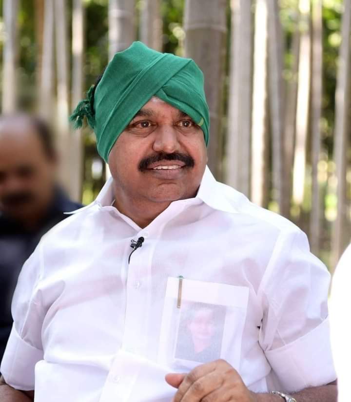 BijuSrikumar's tweet photo. விளம்பரம் தேட நான் நடிகன் அல்ல; விவசாயி ❤️❤️❤️

- மாண்புமிகு முதல்வர் திரு. எடப்பாட��� கே. பழனிசாமி அவர்கள். https://t.co/kDKr0BYrBR