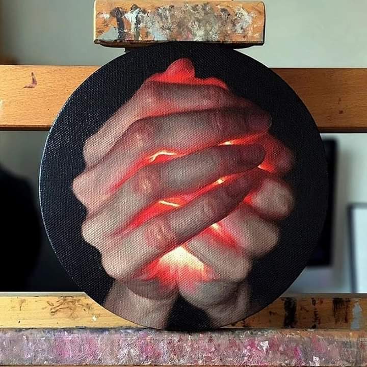 solisolsoli's tweet image. Art by Zarina Situmorang