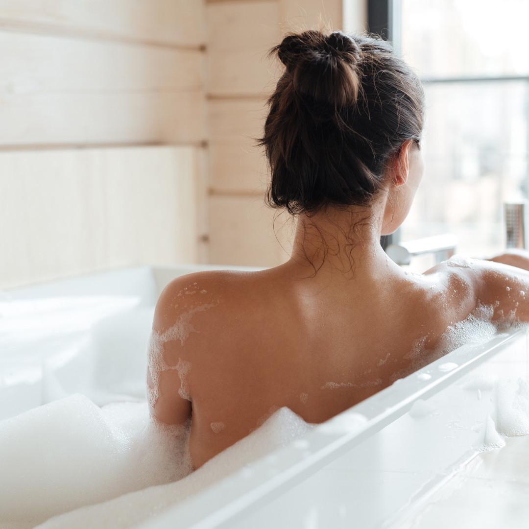 rawcbd's tweet photo. Relax and rejuvenate with our CBD bath bombs 🌿  

Available online &amp; in-store...
https://t.co/T7jeCd8lHH 
#rawcbd #cbdbathbombs #bathbombs #organic #relax https://t.co/lNTu4jhrH8