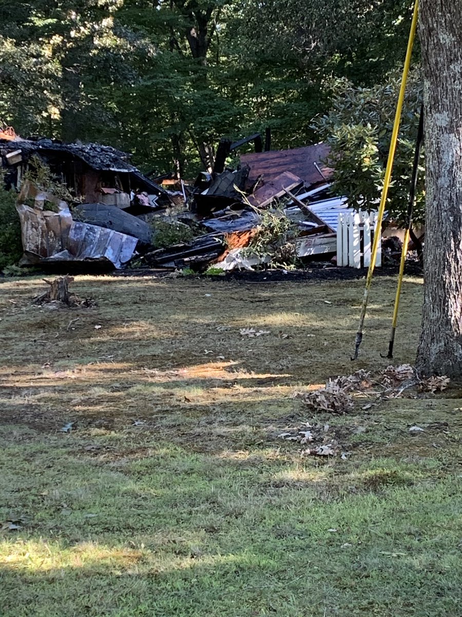 kmdonnelly17's tweet photo. Scenes from what should have been an extinguished porch fire on Friday night in Atkinson turned out to be any homeowners unimaginable nightmare! #donate Lannon Family page. https://t.co/J47jNkYN5B