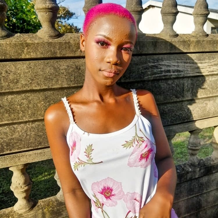 Knowzy2's tweet photo. #NewProfilePic
Tryna look like @Nandi_Madida 😭🔥❤️ https://t.co/xugmBw0EGM