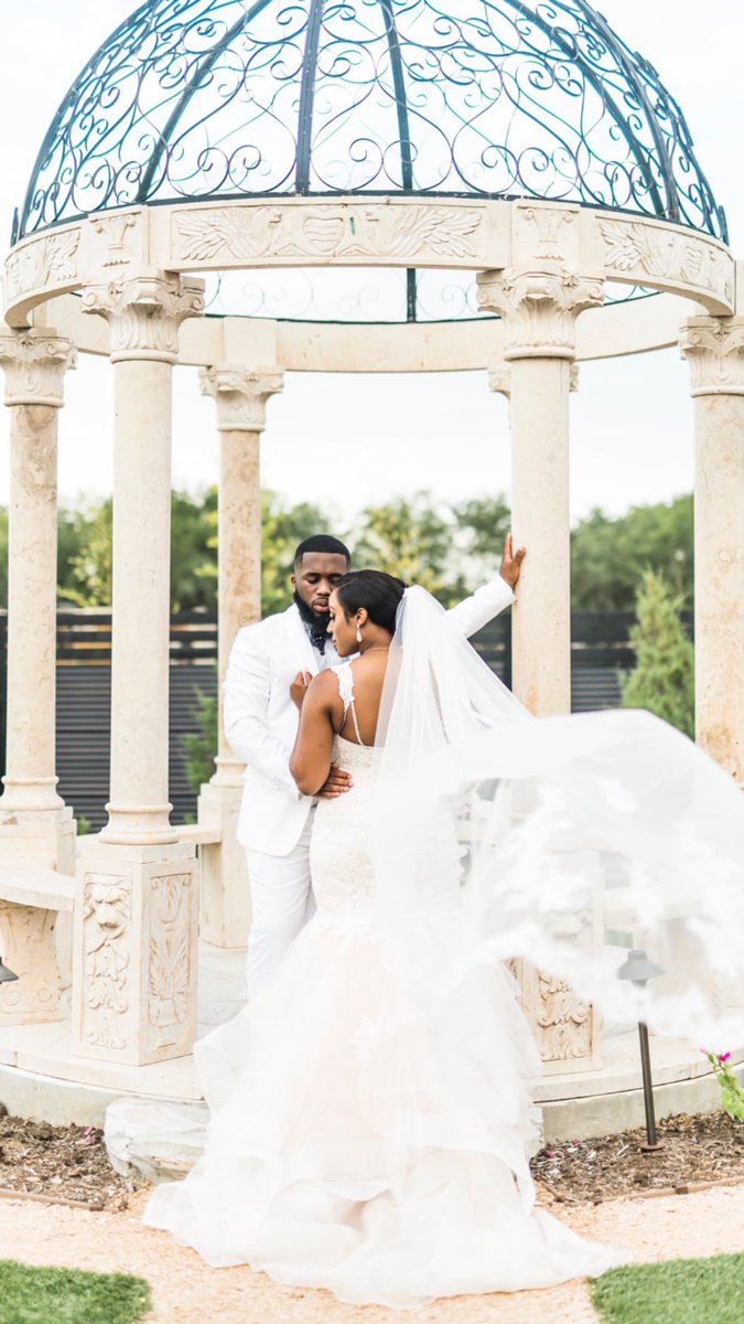 hustlethemotive's tweet photo. Meet The Ruckers😁
A Couple That Shows Us What It’s Like To Be In Love❤️.They Show Us How To Love The Imperfection Of A Person,Because That Part Is Just As Good Also.They Display We Should Encourage Our Partner To Accomplish Not Only Couple Goals,But Personal Goals As Well.
#LOVE https://t.co/yWrxTdaS0F