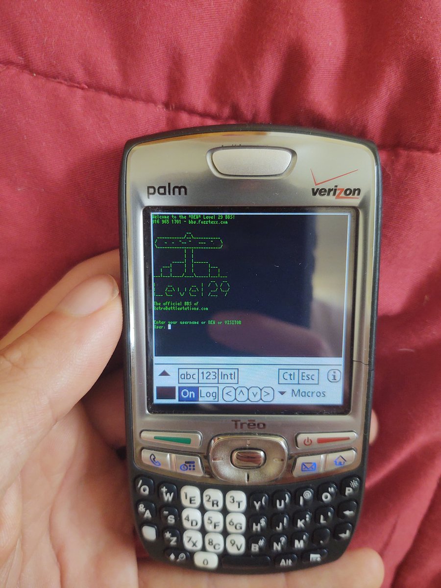 H95lx's tweet photo. Logging in to the @RBattlestations @Level29_BBS from my #PalmOS #Palm #Treo #755p via the #CSOnline #telnet #client! Happy colors! #OldHandhelds https://t.co/QwswE0VXfE