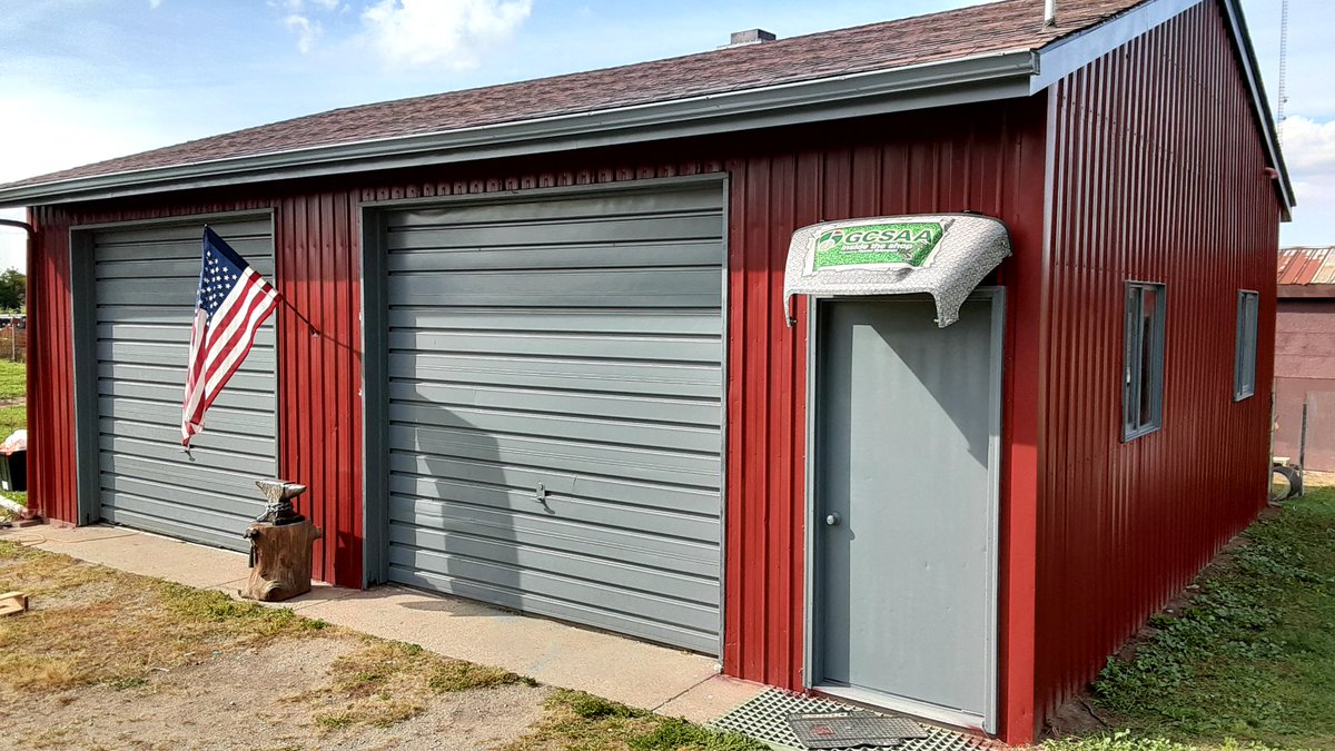 HectorsShop's tweet photo. Ok after a recent poll #TwitterTurf votes in favor of Door Awning! I think I like it! Led headlights and grill are up next, hmm... https://t.co/TLN0eDKoOZ