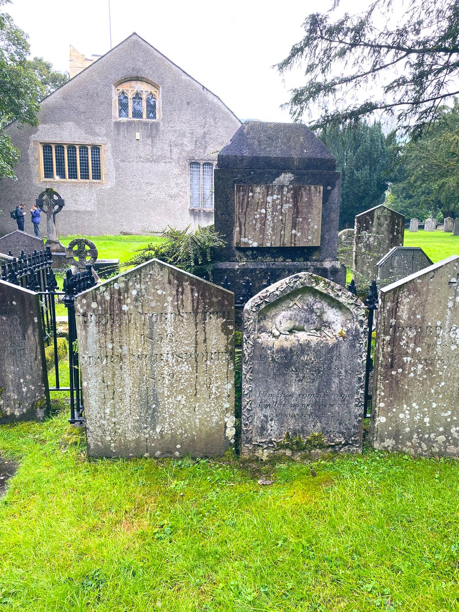A dream came true eventually.I’ve visited the grave and all the houses in Grasmere and around of one of my heroes ever, the English Romantic poet William Wordsworth.“And then my heart with pleasure fillsAnd dances with the daffodils”. #staycation  #cumbria  #lakedistrict 