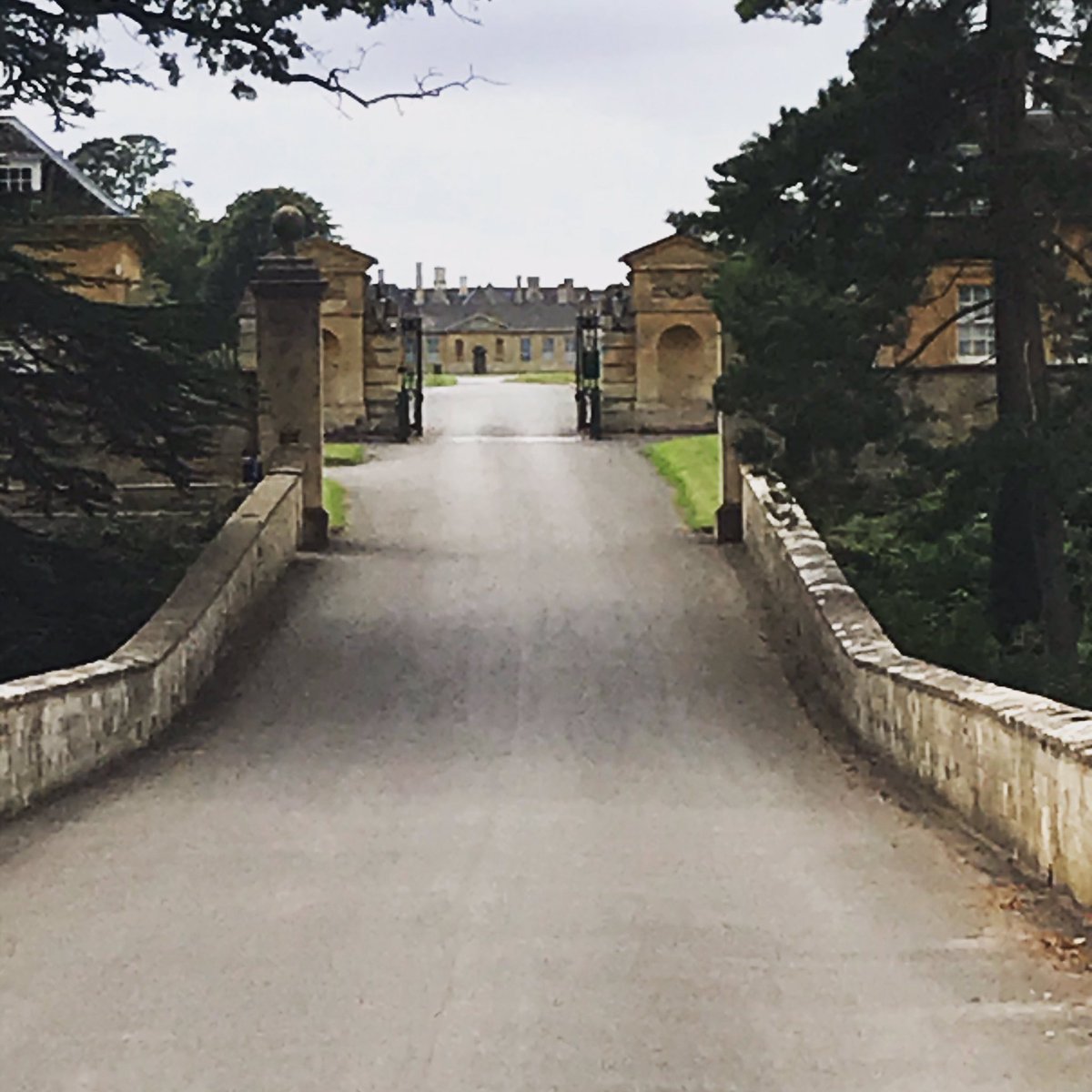 Tracie_a's tweet photo. First full day of our #staycation in the #Cotswolds getting #outdoors and loving it, #publunch included obvs https://t.co/kMNYr2vf8x