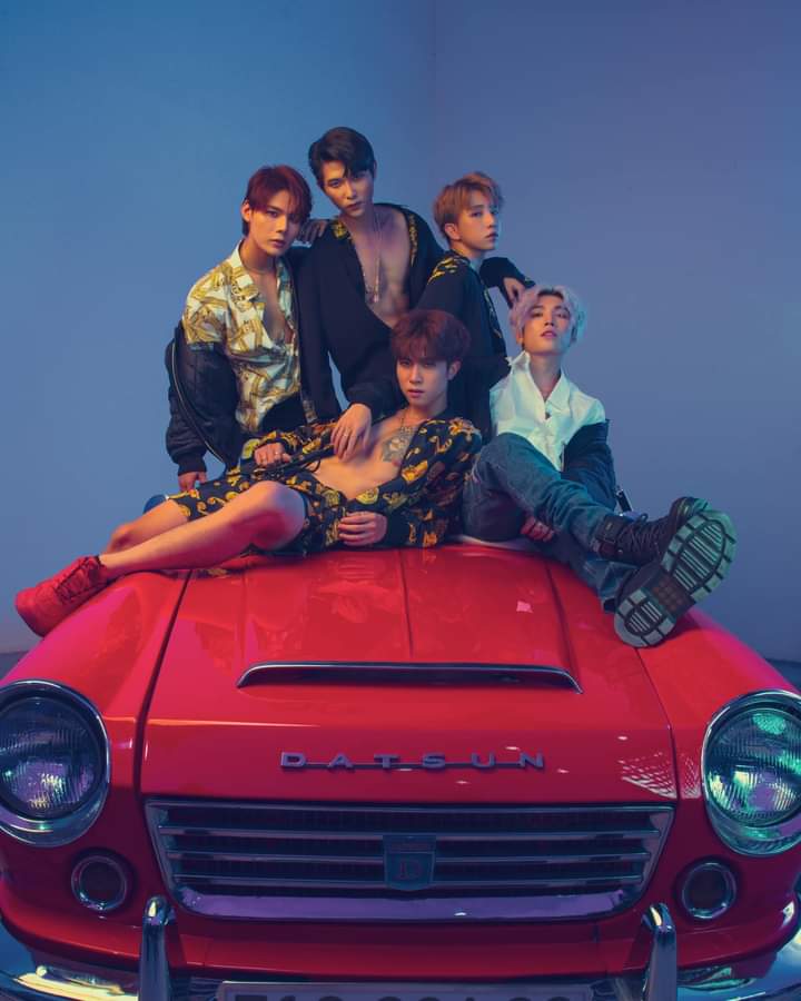 uni5fc's tweet photo. All we asked was a comeback yall.. holy shtt!!@!@!! https://t.co/VimoXvJI1a
