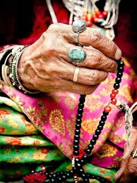 asmin_62_'s tweet photo. Elini vicdanına koy deyince koyacak yer arayanlar var...

Huzurlu geceler canlar https://t.co/xCQRreDJh1