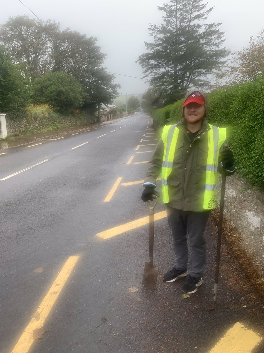 TidyAg's tweet photo. Wet but some of the team were out clearing road and wall weeds. Working at social distance and under HSE guidelines we left the place a bit better than it was #annascaultidytownsAG #tidytownsAG #annascaultidytownsactiongroup #supervalu https://t.co/VVuwLCMYEn