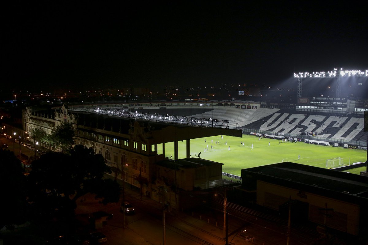 VascainosUnidos's tweet photo. VASCO 🏟️♥️⁣
⁣
📷 @dikranjunior_ @vascainosunidos⁣
⁣
#VascoDaGama https://t.co/pemqooTD9C