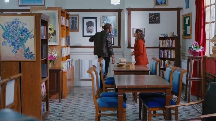 Lii_dia_'s tweet photo. Qualcuno li recuperi, lanciategli un salvagente almeno 😂

#DayDreamerPrimeTime 
#DayDreamer https://t.co/ixlsgNkiGy
