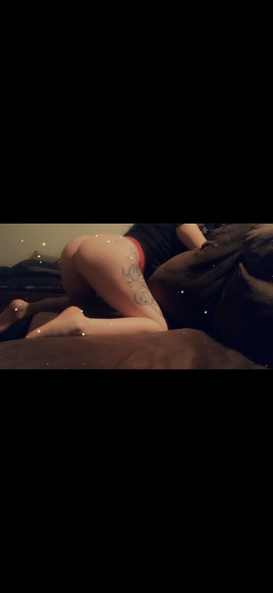 XXXwithMaryJane's tweet photo. Link in my bio to see my XXX content 😈 https://t.co/bVZloiZGzd