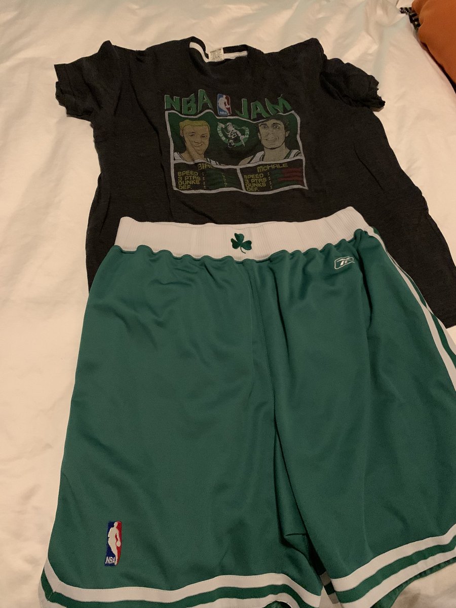 curtin_john's tweet photo. @CelticsContent Had to shake it up today...go old school for the win! #celtics #bostonwin https://t.co/7RDTxWG5qq