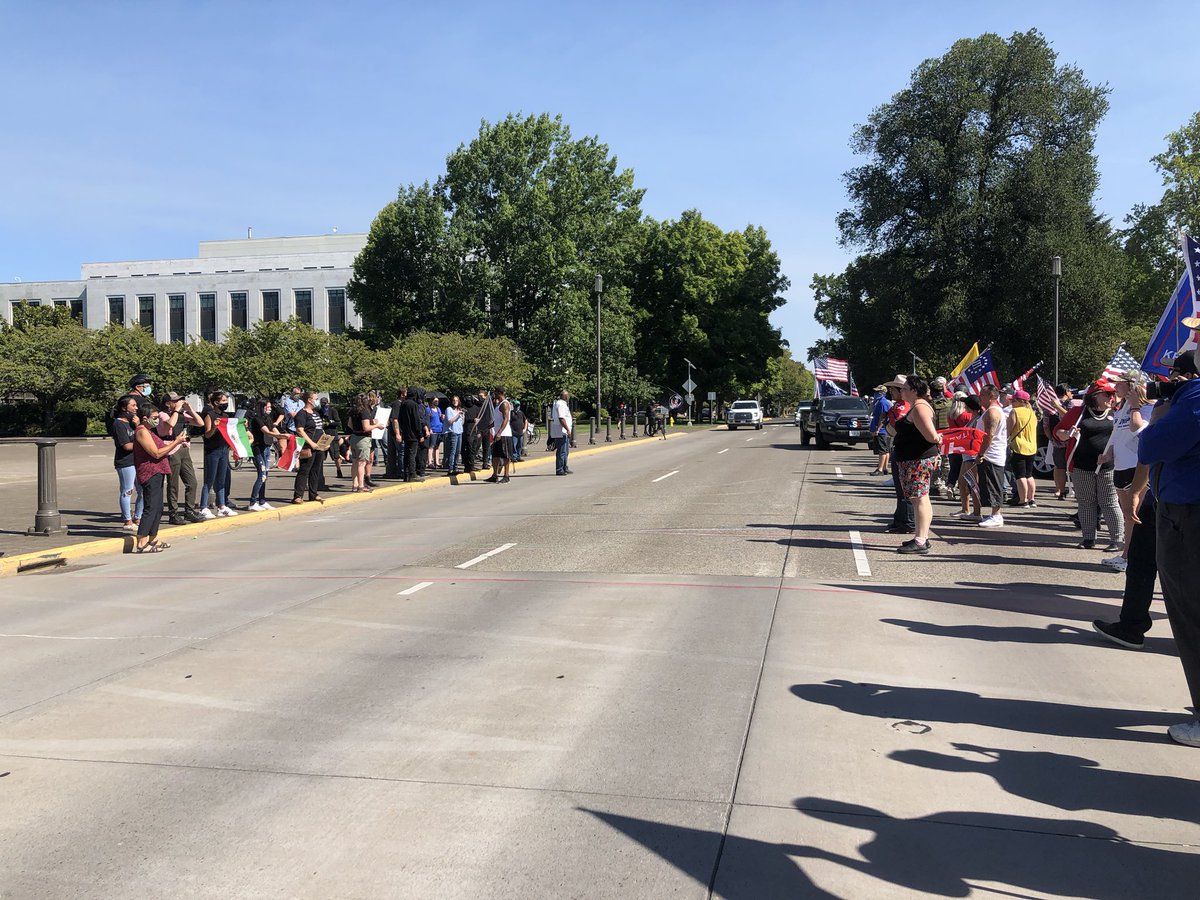 We have been told that earlier this afternoon bear spray was used by people from the Trump rally after someone grabbed one of their flags.  #Salem  #SalemProtest  #salemoregon  #oregon  #salemprotests  #SalemOR  #BLMprotest  #clypiancoverage