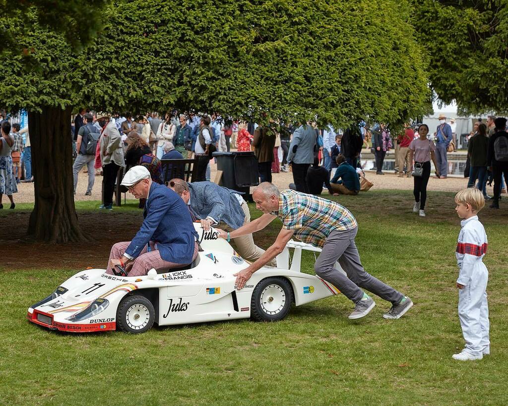 Stephen Rush tweet media