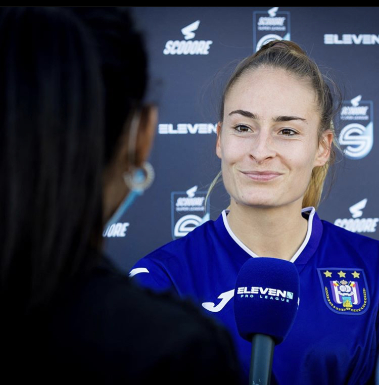 11ONE2's tweet photo. Tessa Wullaert scores 6 times against Zulte Waregem.
⚽️⚽️⚽️ @wttessa  ⚽️⚽️⚽️
#11one
#yourcareerourmission 
#11onefamily | #grlpwr | #rsca | #women 
@rscawomen https://t.co/snHfMjavQ1