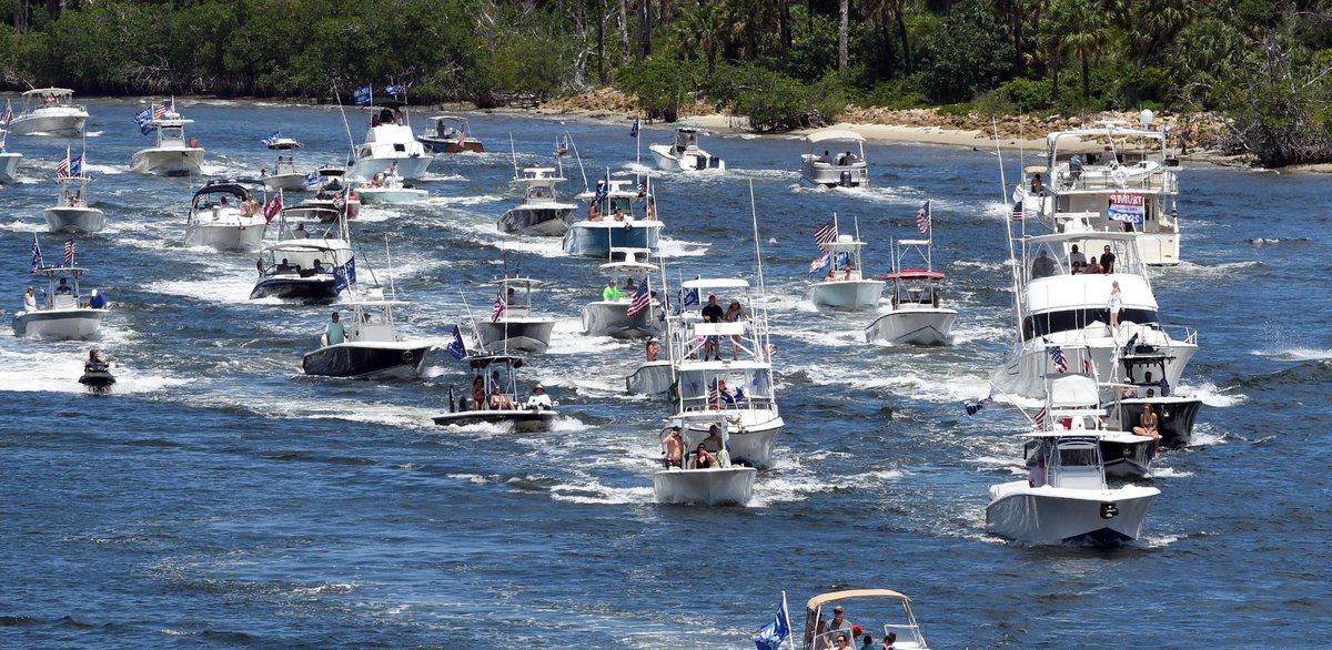 PamBondi's tweet photo. Massive NOT so silent majority Trump boat parade in Jupiter, Florida 🇺🇸 https://t.co/XFlxHzXOlw