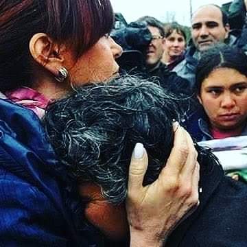 9f695Kage6389's tweet photo. #11Años del Tornado en  #SanPedro #Misiones no sabíamos de que se trataba.
El Mauri te buscó y enseguida estuviste ahí 💜💪🏻, abrazando el dolor del otro, conteniendo, dando soluciones  como siempre.Gracias!!
@CFKArgentina @mauricloss  Misiones, Argentina #LaPatriaEsElOtro https://t.co/3pwIxo6K5W