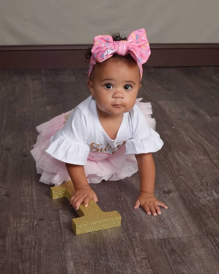 onahleaa's tweet photo. Happy 1st birthday baby girl 🥺💖 https://t.co/JiIzvRL1Nu