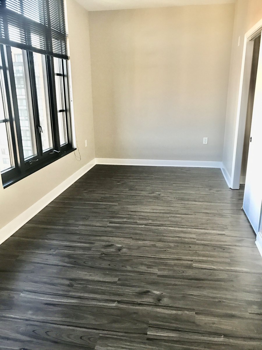 YaleWestApts's tweet photo. Soak in all the MTV Triangle has to offer in one of our studio homes! 

If you are looking for a home that feels spacious, has ample closet space and has a killer view then make sure to check out our 22nd tier studio homes. To schedule a tour give us a call at (202)-969-8549. https://t.co/Fg8UHcJwZ8