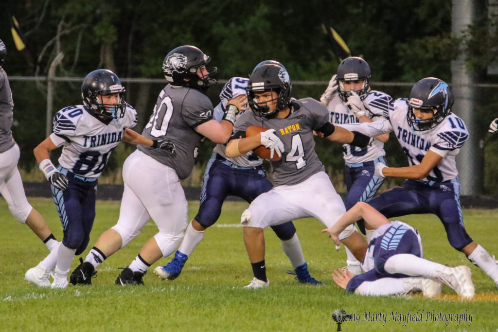 Prep Redzone New Mexico (@prepredzonenm) on Twitter photo 2023 RB <a href="/caydenwalton4/">Cayden Walton</a> enjoyed a spectacular freshman season for <a href="/RatonFootball/">Raton Football</a>. He talked about that with us as well as his expectations for Raton and QB <a href="/DylanQuartieri/">Dylan Quartieri</a> for the unique spring season.
prepredzone.com/2020/09/specta… 2023 RB <a href="/caydenwalton4/">Cayden Walton</a> enjoyed a spectacular freshman season for <a href="/RatonFootball/">Raton Football</a>. He talked about that with us as well as his expectations for Raton and QB <a href="/DylanQuartieri/">Dylan Quartieri</a> for the unique spring season.
prepredzone.com/2020/09/specta…