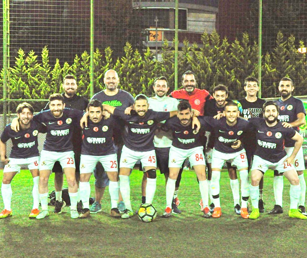 fcmontecarlo's tweet photo. Bizim çocuklar yine  @golden_lig finalinde 💙❤️ https://t.co/fZoQra6T29