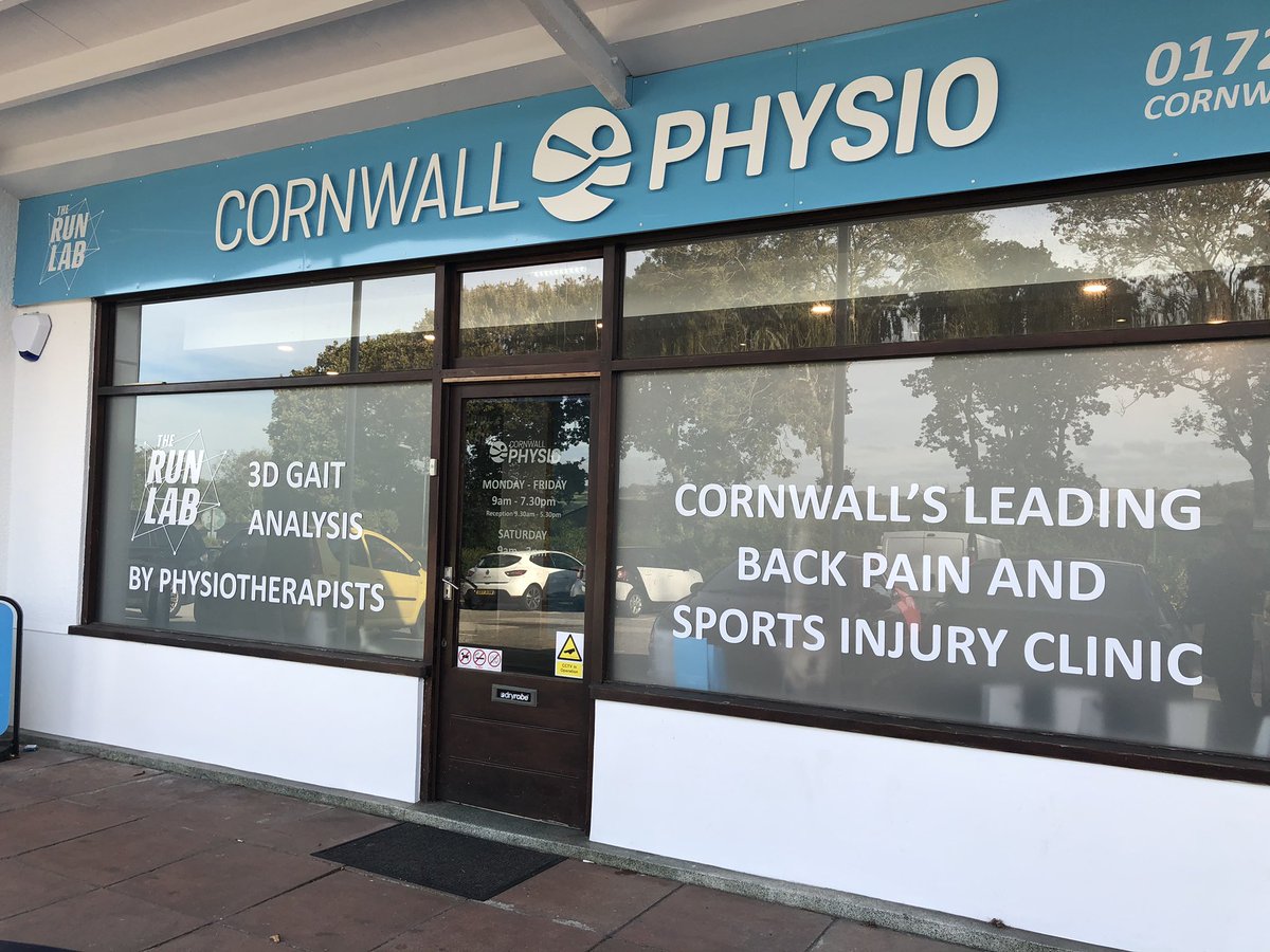 MatHenderson87's tweet photo. Monthly sports massage My (PPM) Yeah I didn’t realise I was that sore until my massaging started on my legs 😂😂 I was a very brave boy 😂 #CornwallPhysio #monthlymaintenance #justgottolovethatpain https://t.co/H4fBM36pcM