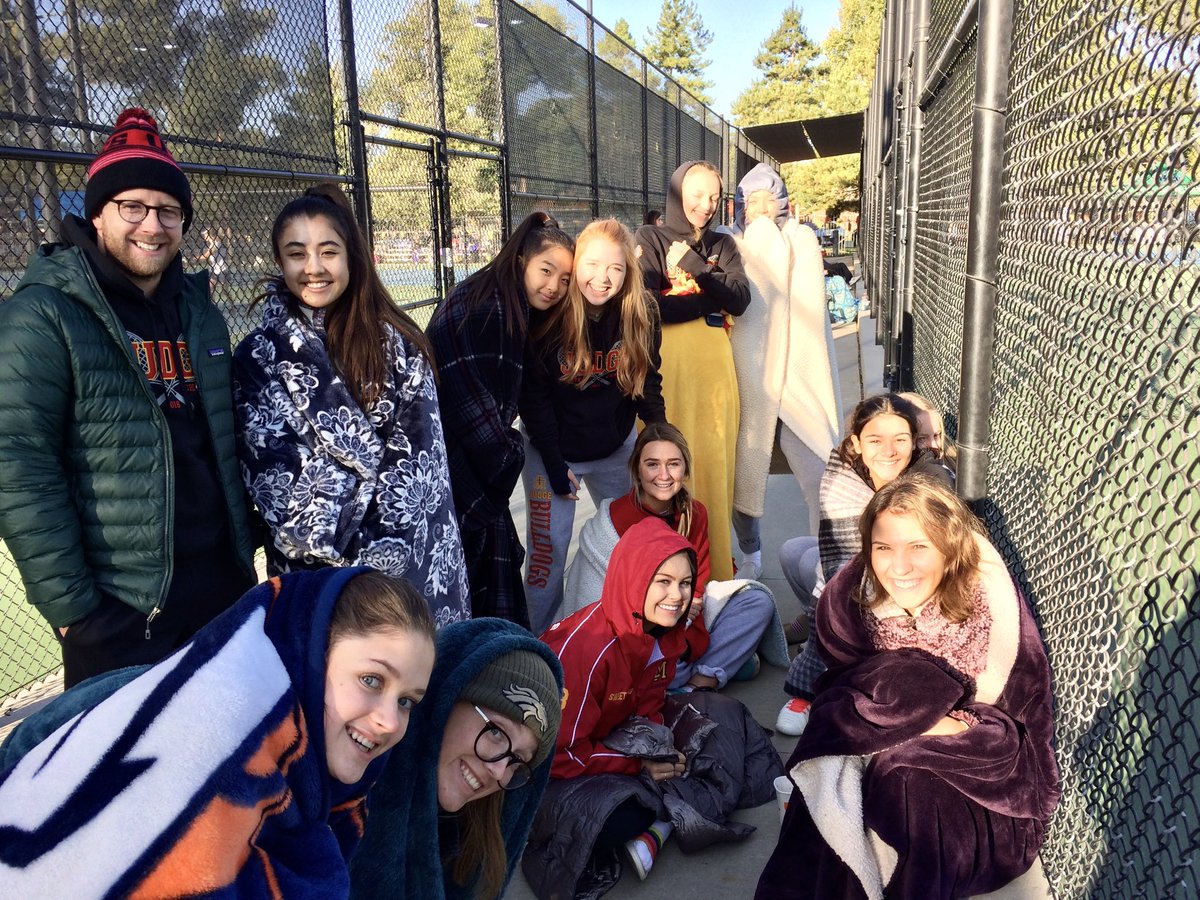 Bundle up, Bulldogs! It’s going to be cold for the ⁦<a href="/GirlsTennisJM/">JudgeGirlsTennis</a>⁩ match against Morgan tomorrow! ⁦<a href="/JudgePride/">Judge Memorial</a>⁩ ⁦<a href="/JMBulldogs/">Judge Athletics</a>⁩ #judgepride