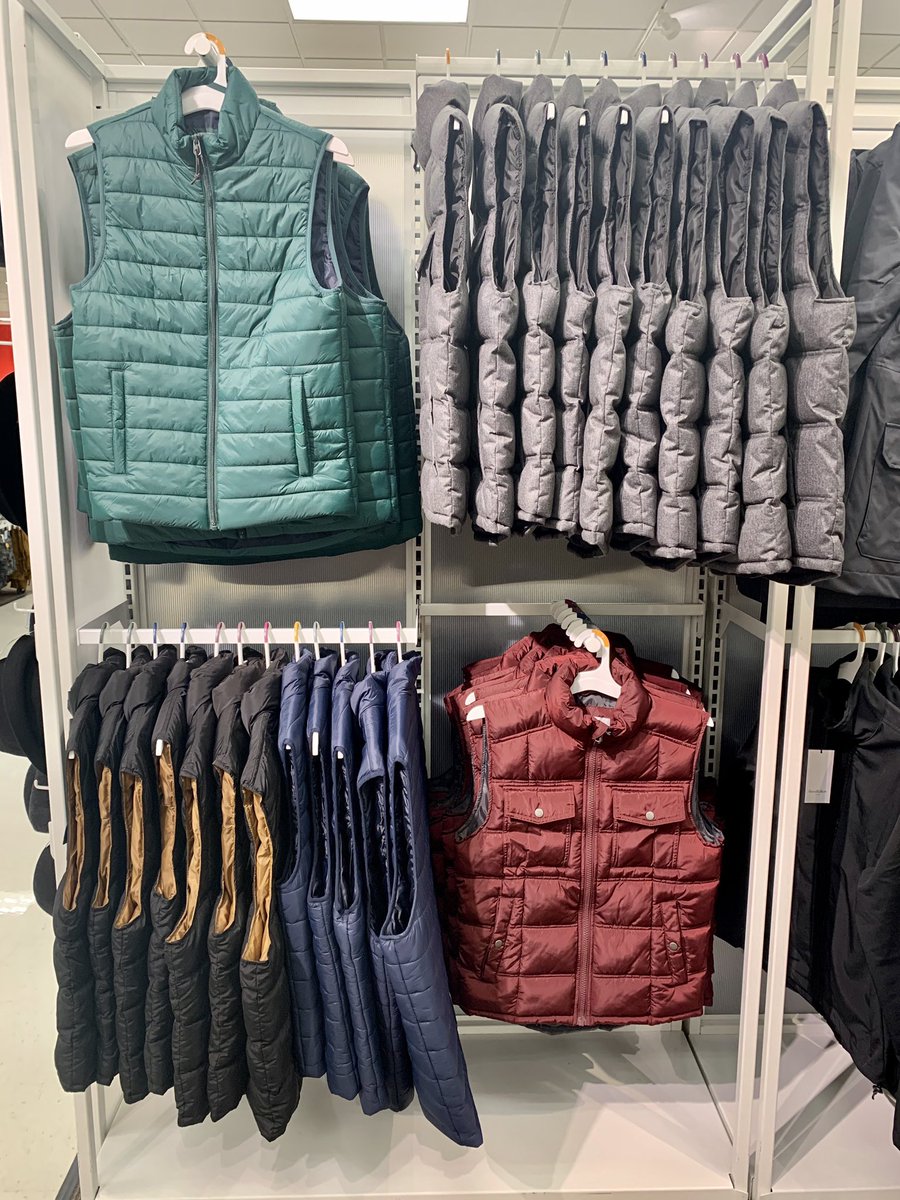 It’s sweater weather in Iowa this week, and T1771 is here for all your warm and cozy needs 🍁🍂🧡 <a href="/Delaine_T1771/">Delaine Dahl</a> <a href="/shawnakimm/">Shawna Kimm</a> <a href="/markfratzkeTGT/">Mark Fratzke TGT</a> <a href="/AngieBarnard4/">Angie Barnard</a> @ChalseyNeva <a href="/Le_Hulett/">Leandra Hulett</a>