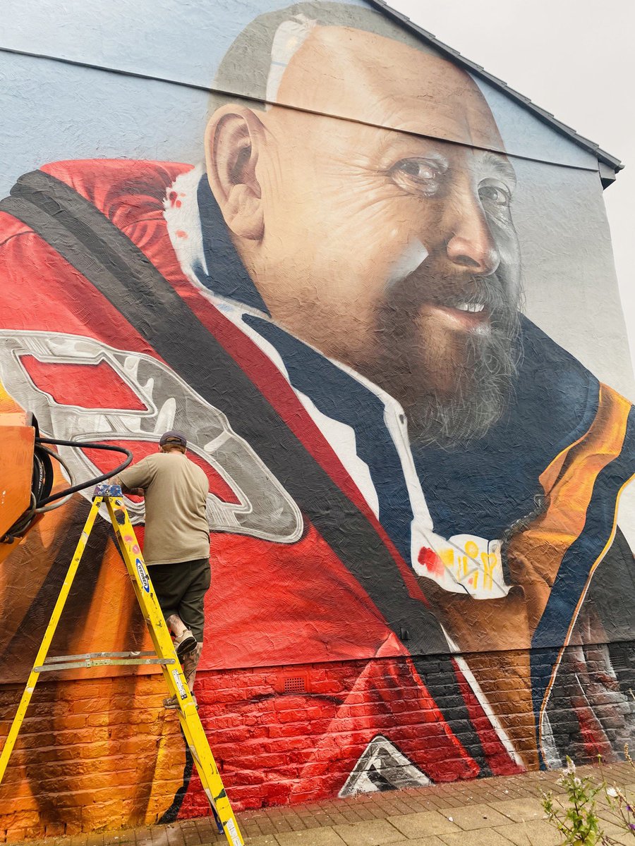 Daniel Davies tweet media