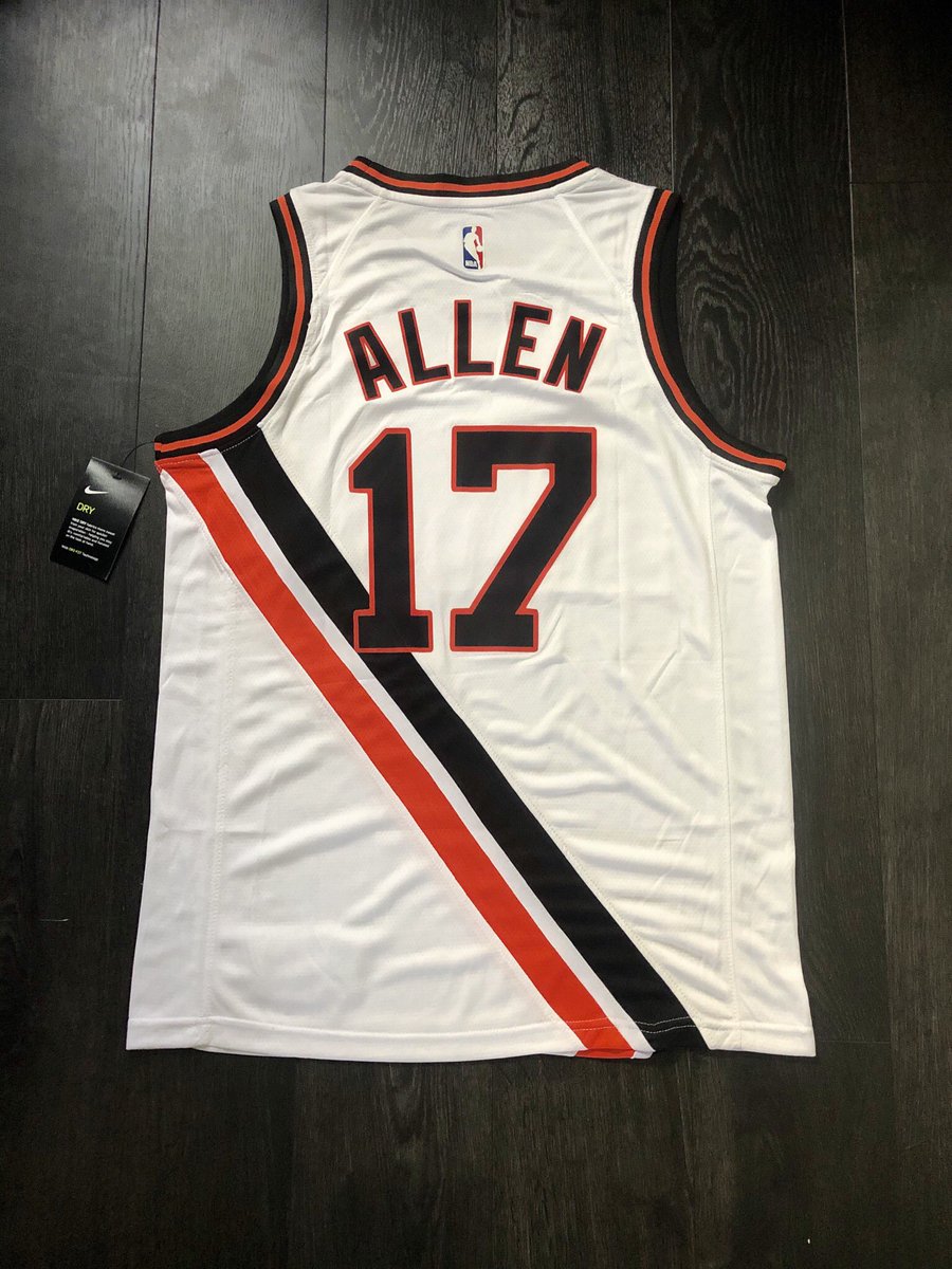 🏈Josh Allen Buffalo Braves Jersey Giveaway🏈

Sizes Available: Medium through XL

To Enter Giveaway:
- Retweet this tweet
- Retweet our pinned tweet
- Follow us <a href="/VictoryShirts20/">Victory Shirts: Buffalo</a>
- Optional (Follow us on Instagram for more giveaway opportunities: VictoryShirts)

#GoBills