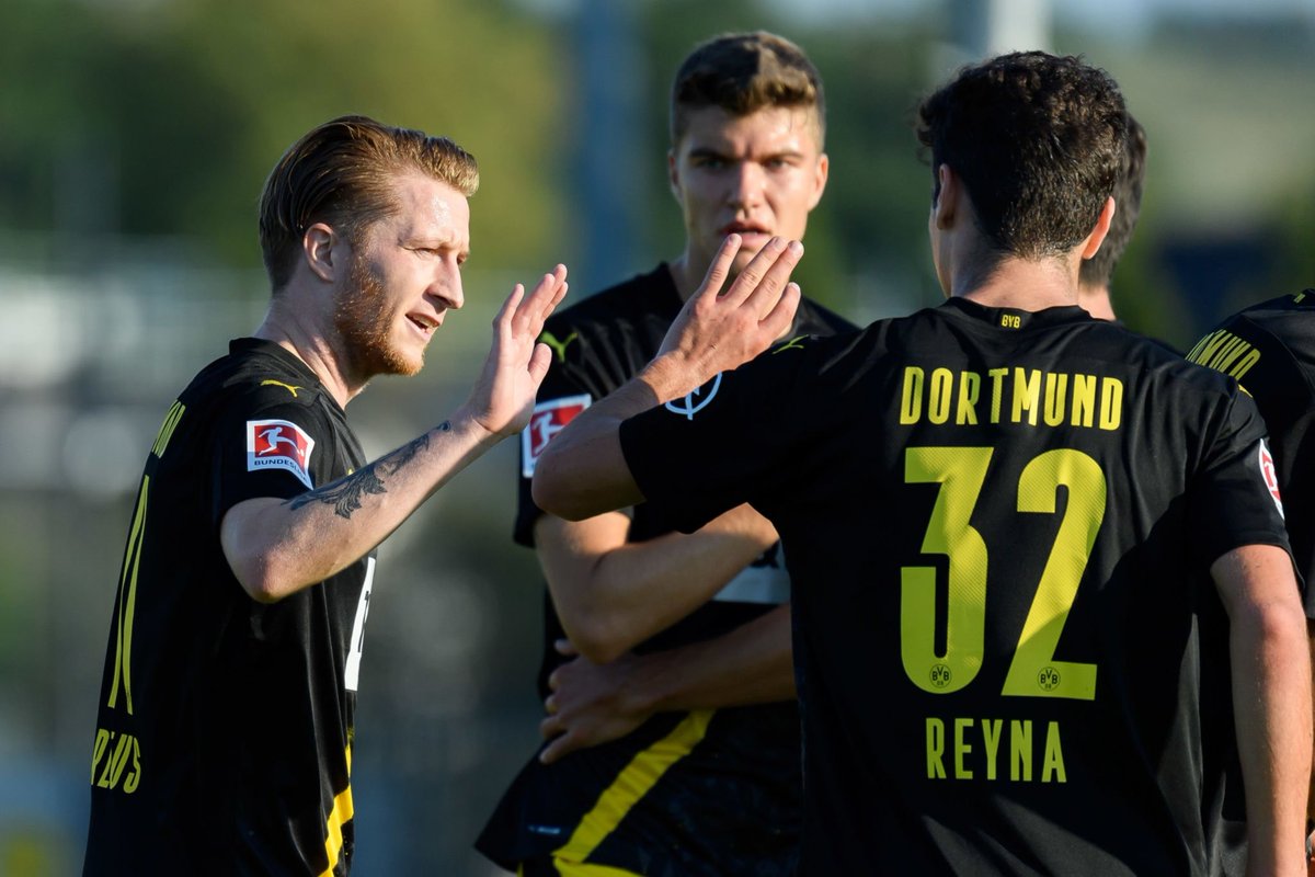 SpiderSchlotti's tweet photo. #BVBSPA #BVB 🐝 https://t.co/2n7kNplxfL