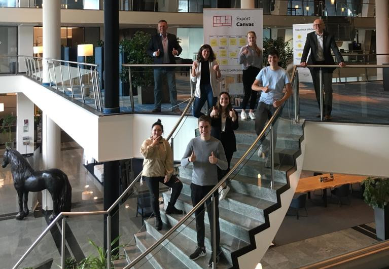 exportcanvas's tweet image. Vandaag zijn zes #youngprofessionals aan de slag gegaan. Welkom Sara Parenti, Jesperi Räsänen, Patrick Kappert, fengyin liu, Rianne Pol en Fenna de Weger! 

linkedin.com/posts/erikbroe…

#export  #businessdevelopment  #teamworkmakesthedreamwork