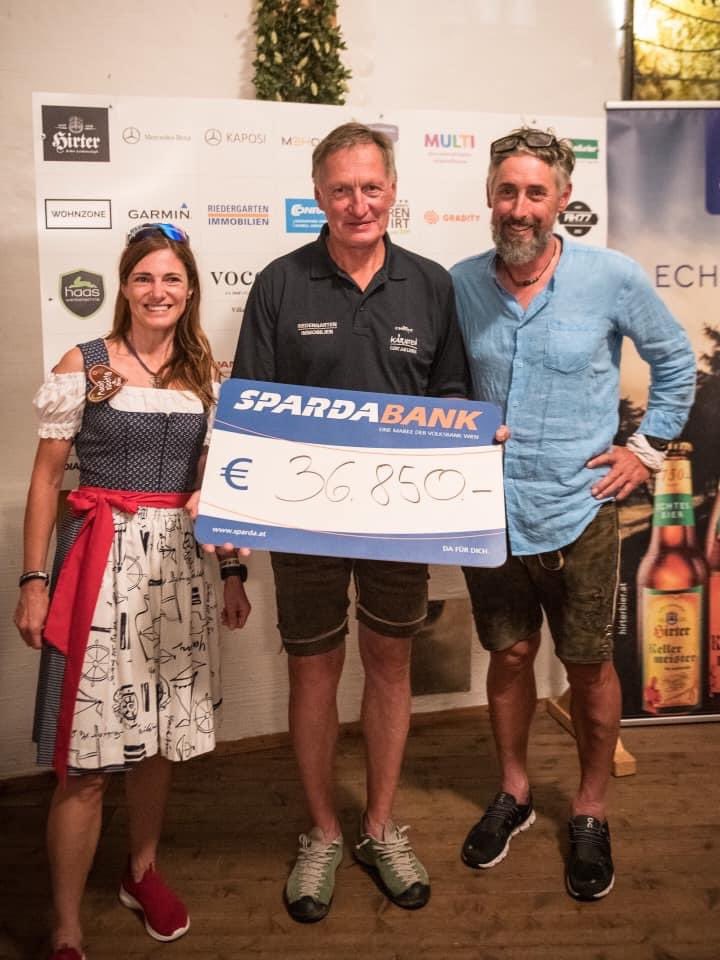 schu_si's tweet photo. Tour de Franz 2020 🚴‍♂️🚴🏻‍♀️🚴‍♂️🚴‍♂️ 
*
*
*
#franzklammer #charityevent #cycling #kärnten #friends https://t.co/vzqislX0La