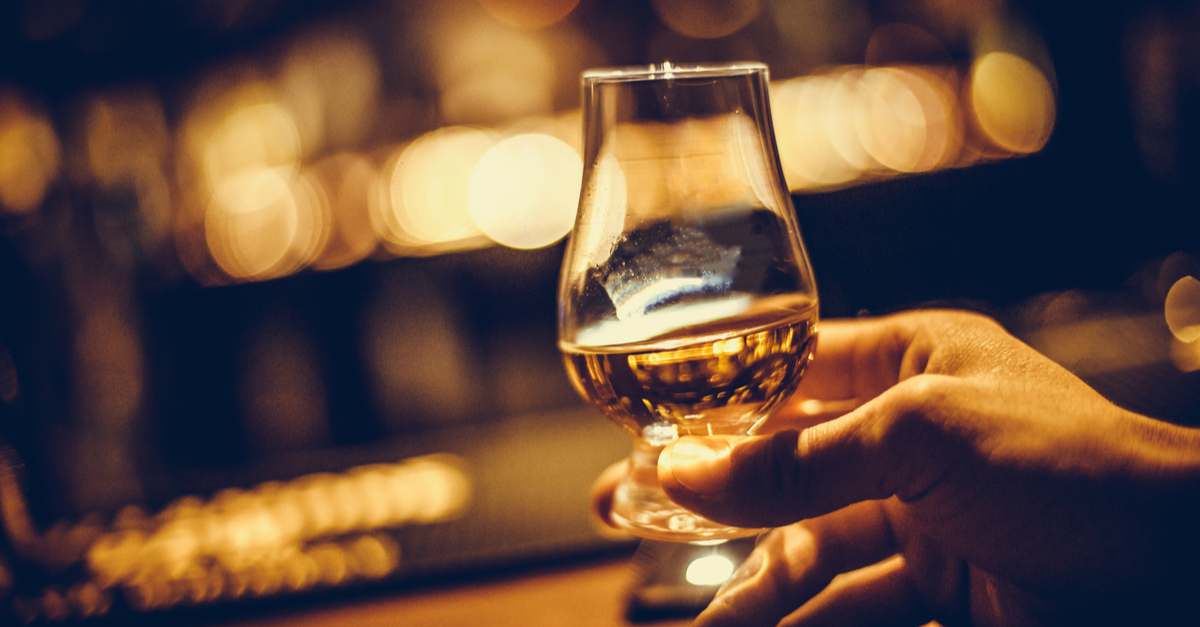 RealPage's tweet photo. Join bourbon expert Tom Fischer virtually during RealWorld 2020. Here's what to expect during his session: https://t.co/Agfp9piMg4 #RealWorld2020 https://t.co/yiBwIcwf2G