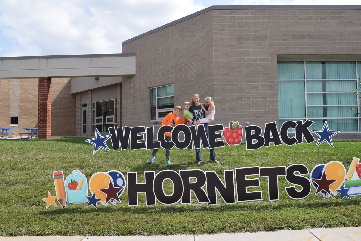 Welcome back, Hornets! <a href="/hhehornets/">Hawthorn Hill Elementary</a>