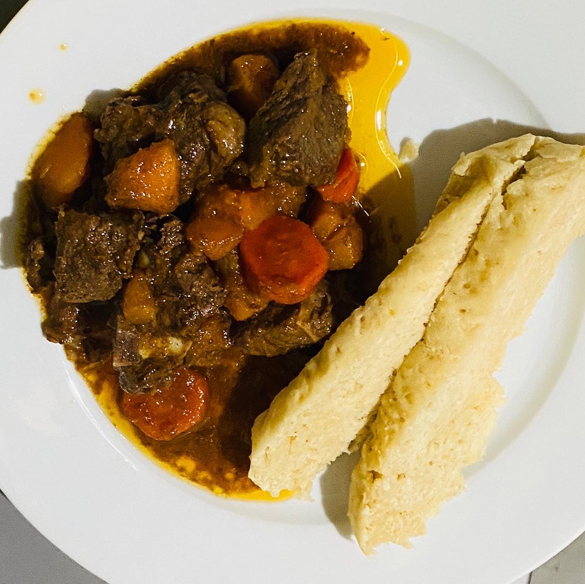 Saw this on Instagram yesterday and it reignited my cravings 😋 so had to pull off my Beef/Butternut/Carrot Stew 
#FortheLoveOfCooking
#CookingOnACliff