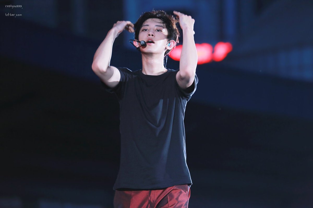 chanyeol pics tweet media