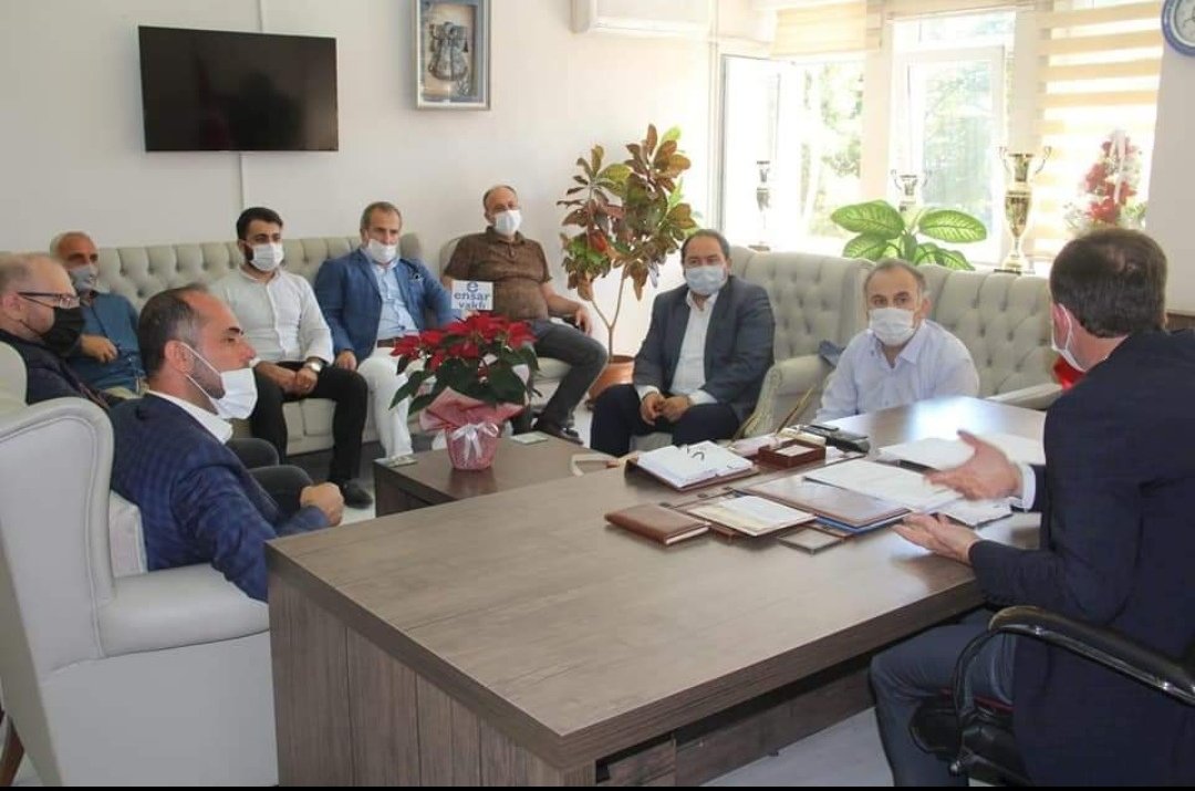 fatihbayraming's tweet photo. Genel Başkanımız sayın Şener AĞAÇ ve yönetim kurulu üyeleri ile birlikte İlçe Milli eğitim müdürü Ali DOĞRU'yu ziyaret ettik. ilgilerinden dolayı kendilerine teşekkür ediyoruz. https://t.co/F17p88F7eY