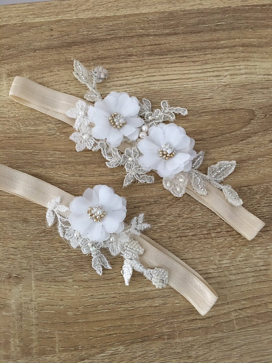 Ingrida11065959's tweet photo. https://t.co/KF3zXFyMgz My new work will decorate your wedding and make you feel comfortable #weddings #weddingideas #weddingaccessory #accessory #bridal #Flowers #pearl #weddinggift #weddinggarters #bridalbelt #garters #garterset #etsy #etsyshop # https://t.co/rCvy11cEP3