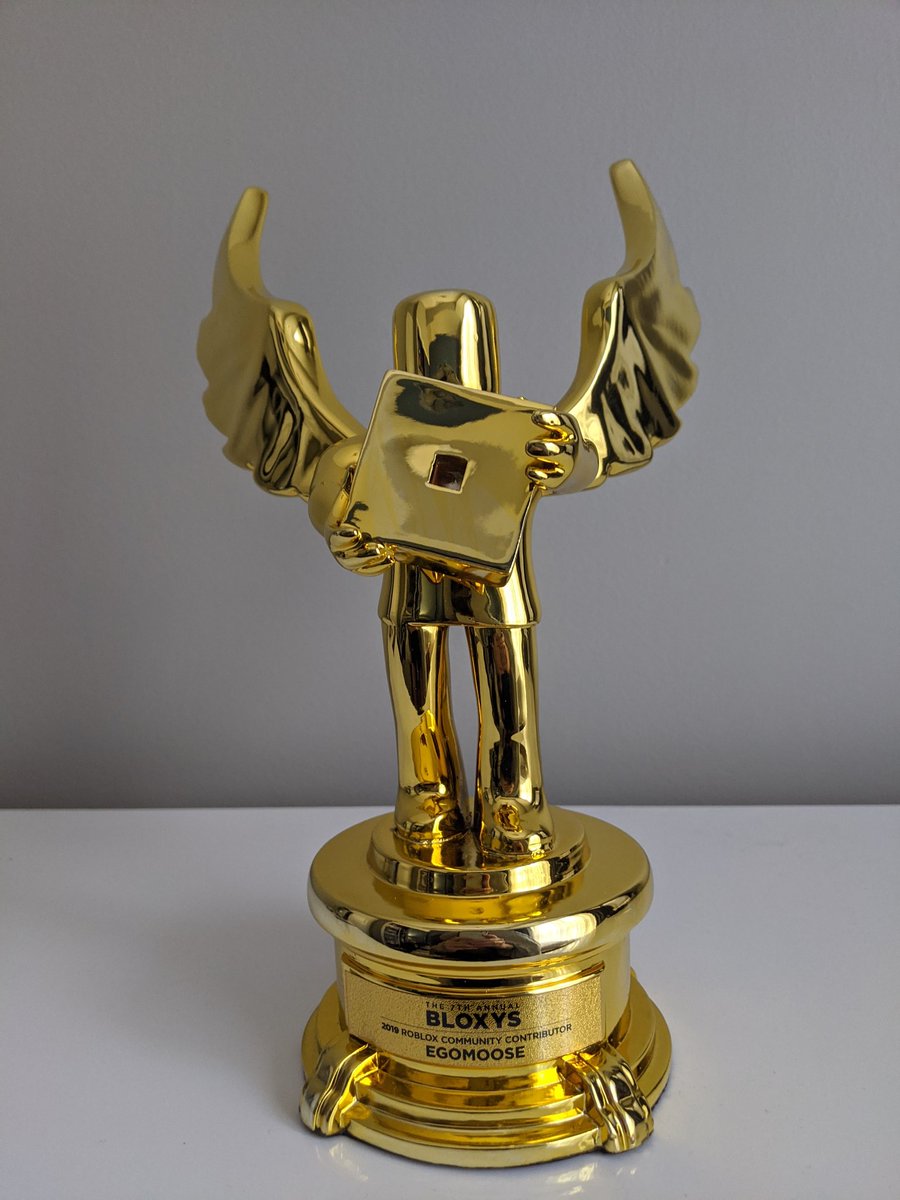 Roblox-inspired Award Trophy 