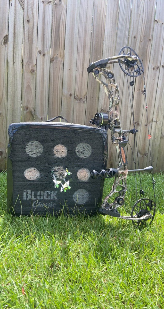 BASS_86_'s tweet photo. Who’s ready for some backstrap? @Mathews_Archery #mathewshalon https://t.co/HapQ3K4XxI